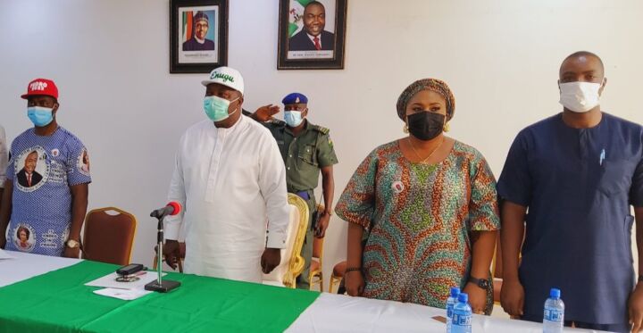 Ifeanyi Ugwuanyi with Awgu LGA Delegates