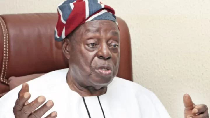 Afe Babalola Warns Nigeria’s Soaring Debt Levels Are Driving Away Foreign Investors 1 Aare Afe Babalola