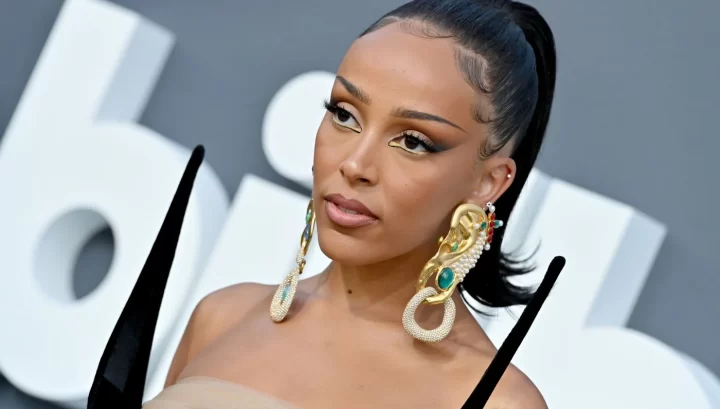 My Father Is A Deadbeat Dad – Doja Cat 1 Doja Cat