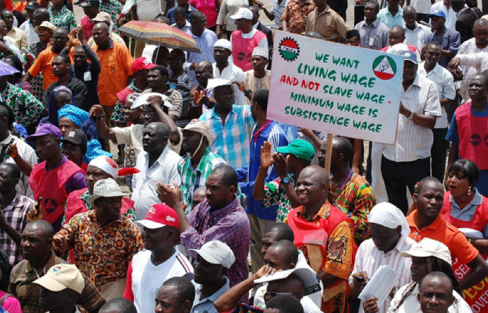 12 Nigerian States Owe Their Workers At Least One Month’s Salary As Of July 2022 1 Workers