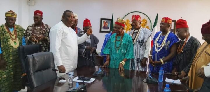 Governor Ifeanyi Ugwuanyi with Enugu North Traditional Rulers