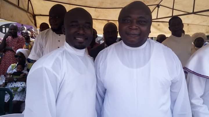 Evangelist Daniel Amusan with Sp Ven M S Evang Ladi Adebutu during Thanksgiving Service of the church