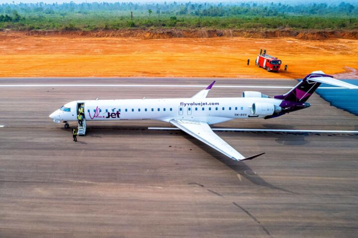 Valuejet Crews at the Maiden flight event of Ogun State's Gateway International Agro Cargo Airport