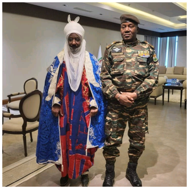14th Emir of Kano, Muhammadu Sanusi II with Niger Coup leaders