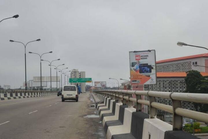 Marina bridge
