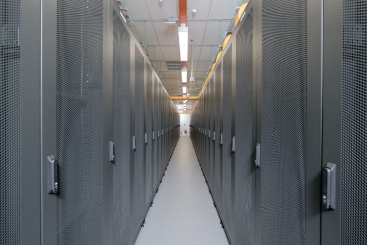 3 MEGA IDC Data Centre Hall