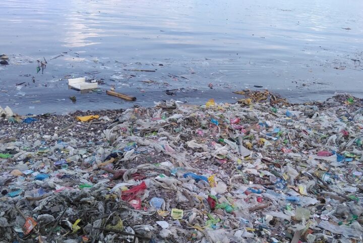 Nigeria’s Lagoons Now Among World’s Most Polluted Waste Sites 1 Dumpsite