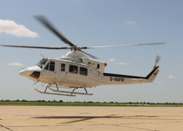 Federal Government urged to eliminate $300 helicopter landing fee 1 Helicopter
