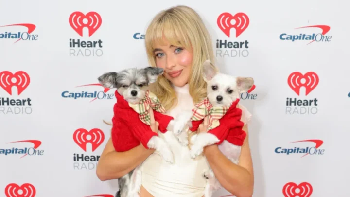 Sabrina Carpenter and her dogs