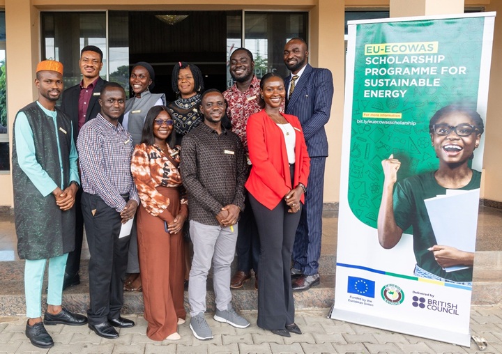 EU–ECOWAS Scholarship Programme Highlights Research Driving West Africa’s Sustainable Energy Transition 1 EU–ECOWAS Scholarship Programme for Sustainable Energy Scholars